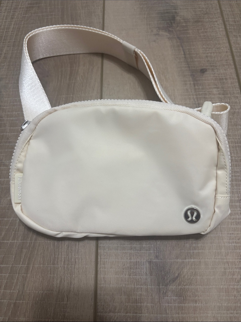 lululemon athletica Ivory Cream Belt Bag